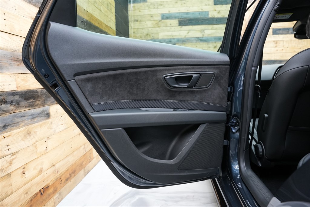 Used SEAT Leon 2018 for sale - 78137368: Photo 49