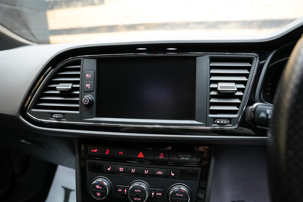 Used SEAT Leon 2018 for sale - 78137368: Photo 73