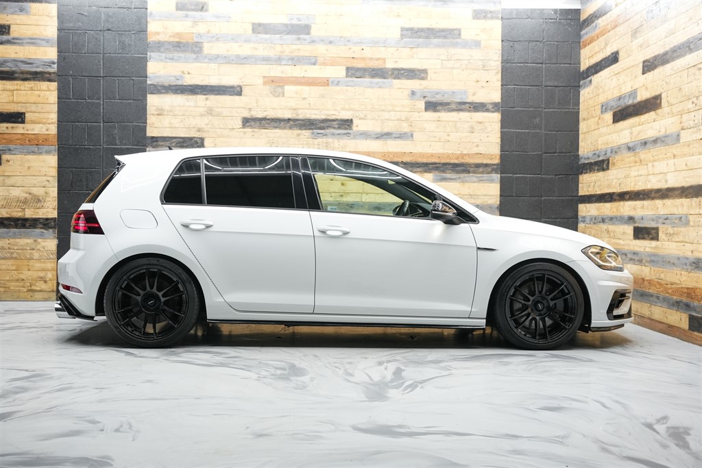 Used Volkswagen Golf 2017 for sale - 77232402: Photo 19