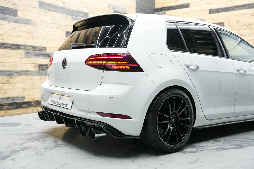 Used Volkswagen Golf 2017 for sale - 77232402: Photo 22