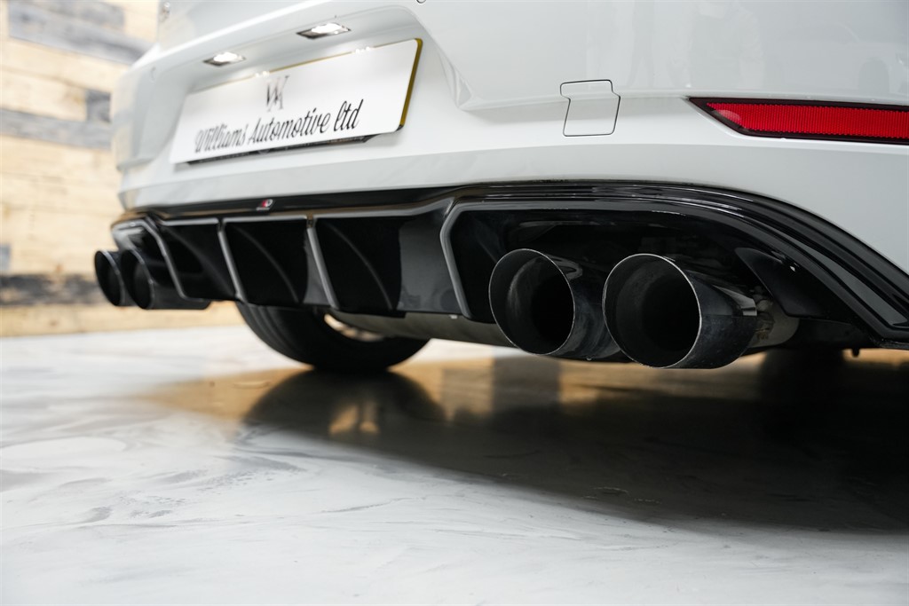 Used Volkswagen Golf 2017 for sale - 77232402: Photo 24