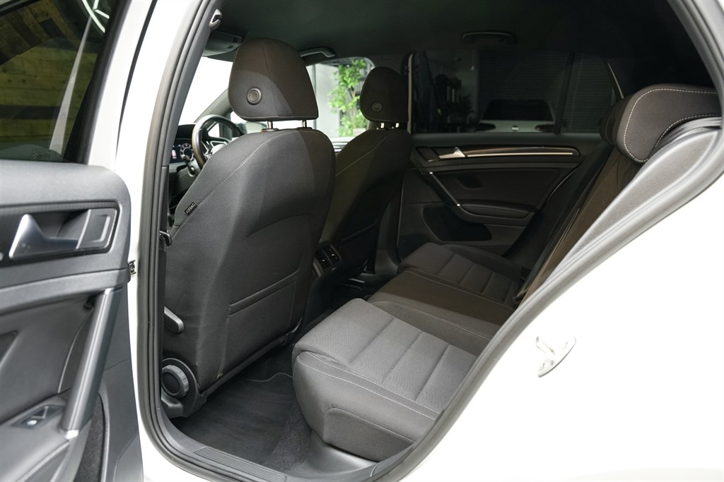 Used Volkswagen Golf 2017 for sale - 77232402: Photo 49