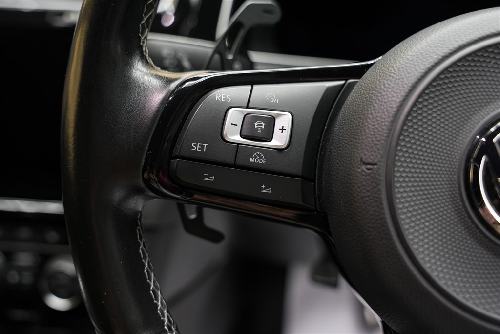 Used Volkswagen Golf 2017 for sale - 77232402: Photo 60