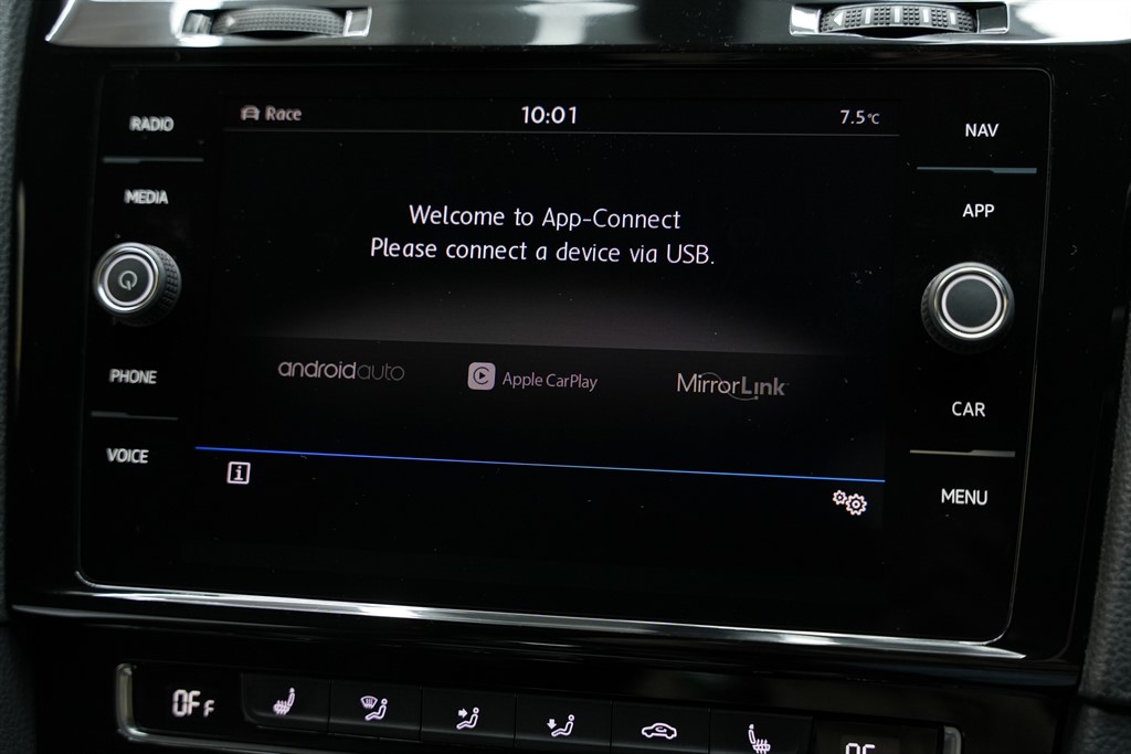 Used Volkswagen Golf 2017 for sale - 77232402: Photo 79