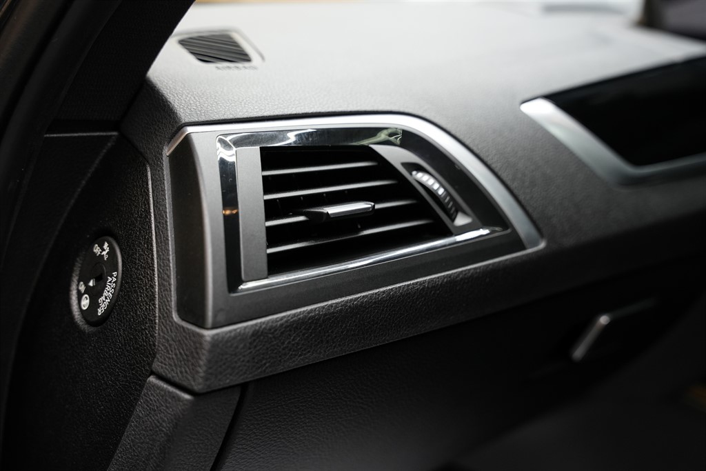 Used BMW 1 Series 2019 for sale - 77552600: Photo 53