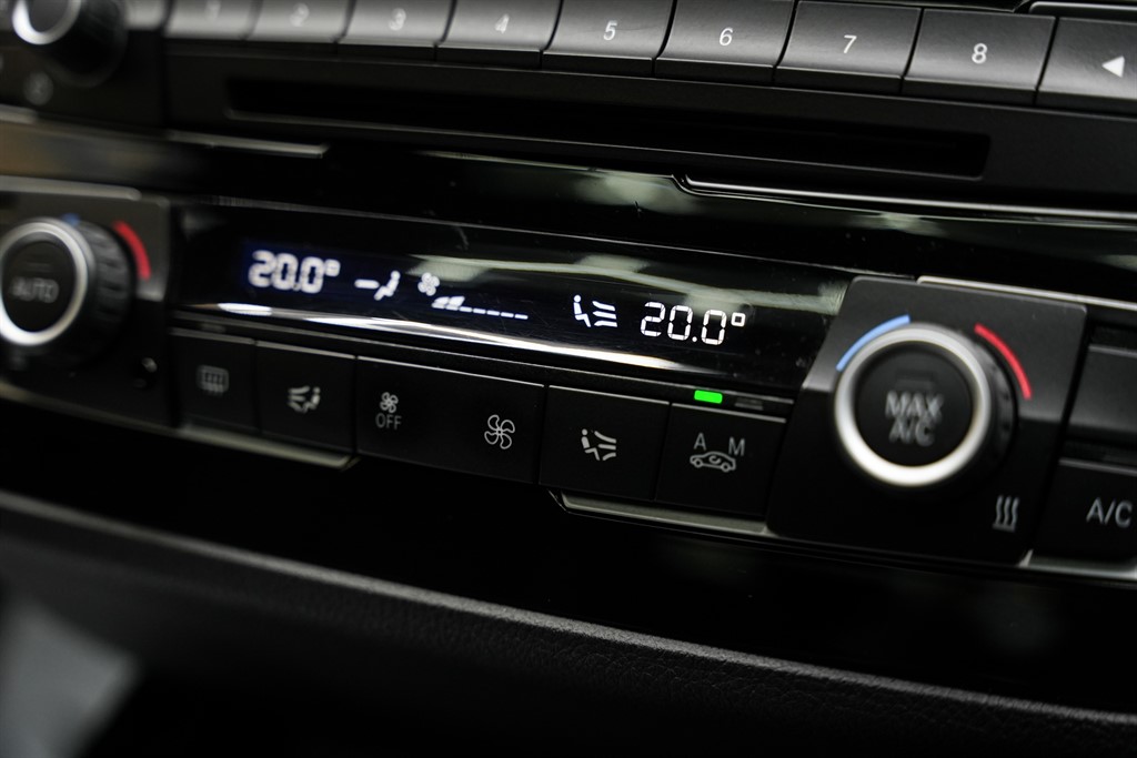 Used BMW 1 Series 2019 for sale - 77552600: Photo 71