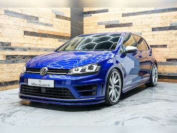 Volkswagen - Golf