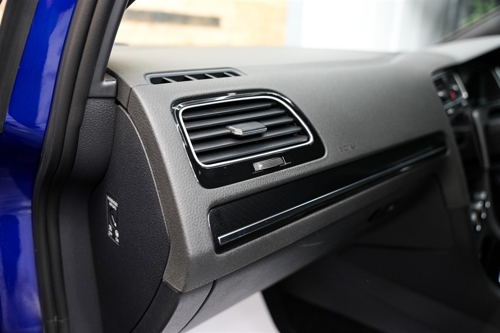 Used Volkswagen Golf 2015 for sale - 76636037: Photo 54