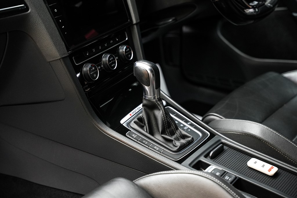 Used Volkswagen Golf 2015 for sale - 76636037: Photo 56