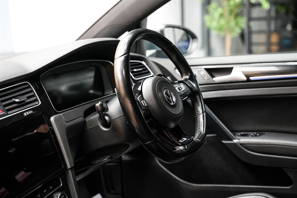 Used Volkswagen Golf 2015 for sale - 76636037: Photo 58