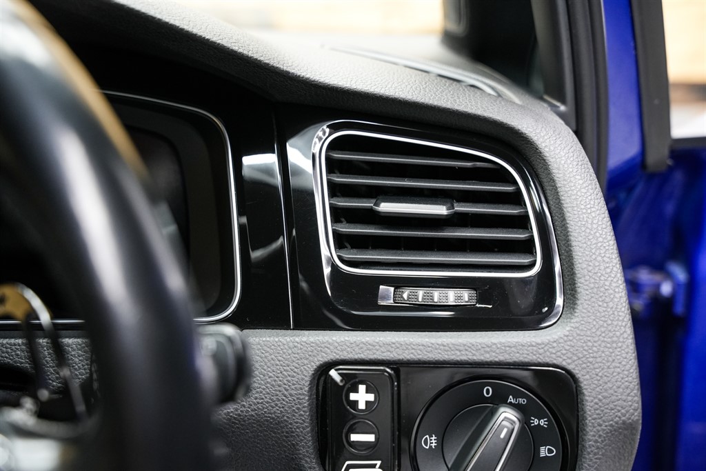 Used Volkswagen Golf 2015 for sale - 76636037: Photo 60