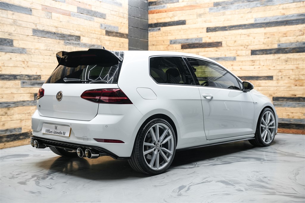 Used Volkswagen Golf 2017 for sale - 76717642: Photo 17