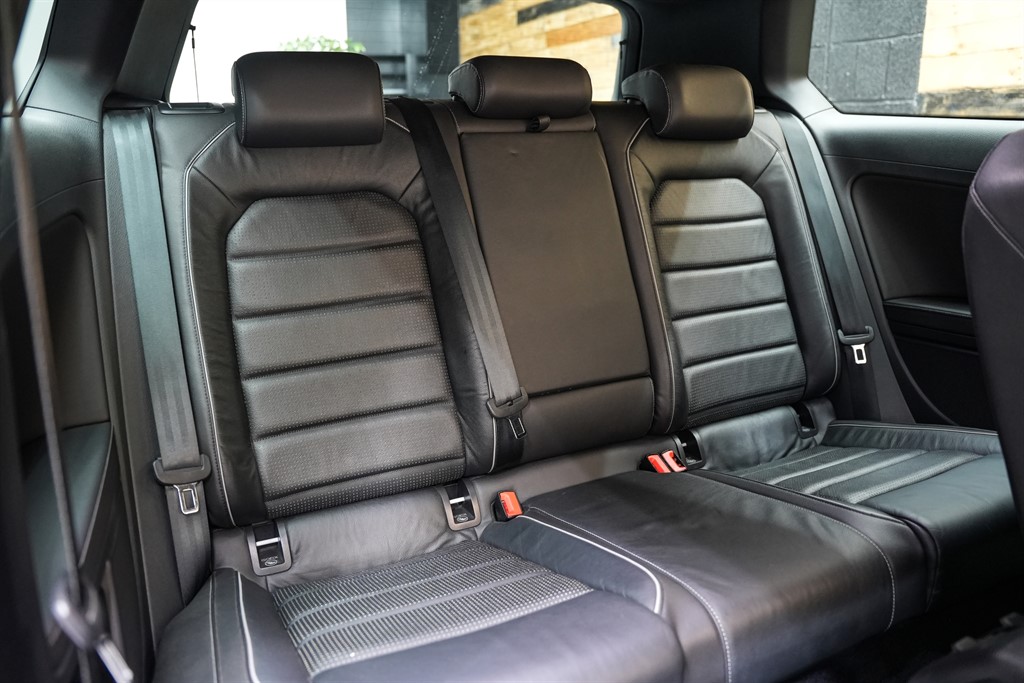 Used Volkswagen Golf 2017 for sale - 76717642: Photo 35