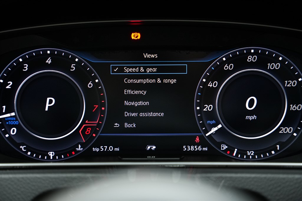 Used Volkswagen Golf 2017 for sale - 76717642: Photo 52