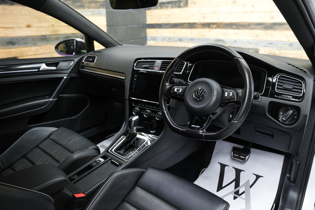 Used Volkswagen Golf 2017 for sale - 76717642: Photo 62