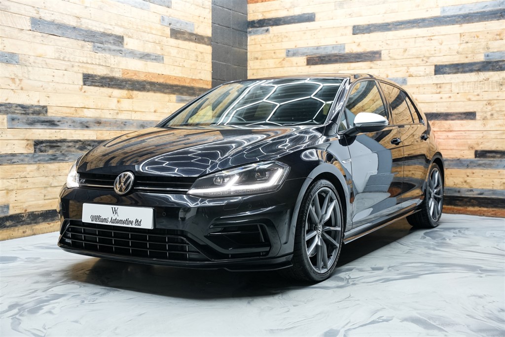 Used Volkswagen Golf 2019 for sale - 76487678: Photo 1