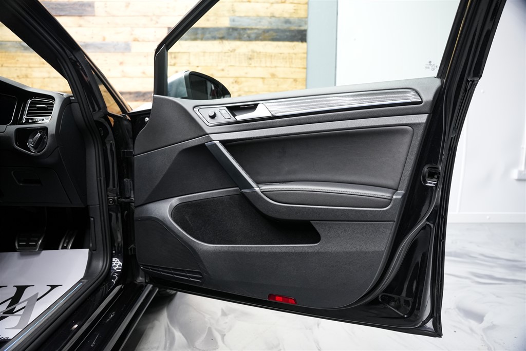 Used Volkswagen Golf 2019 for sale - 76487678: Photo 28