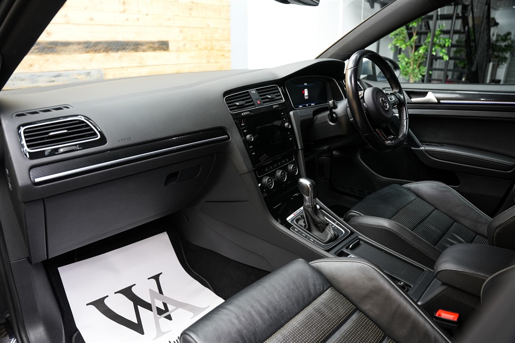 Used Volkswagen Golf 2019 for sale - 76487678: Photo 47