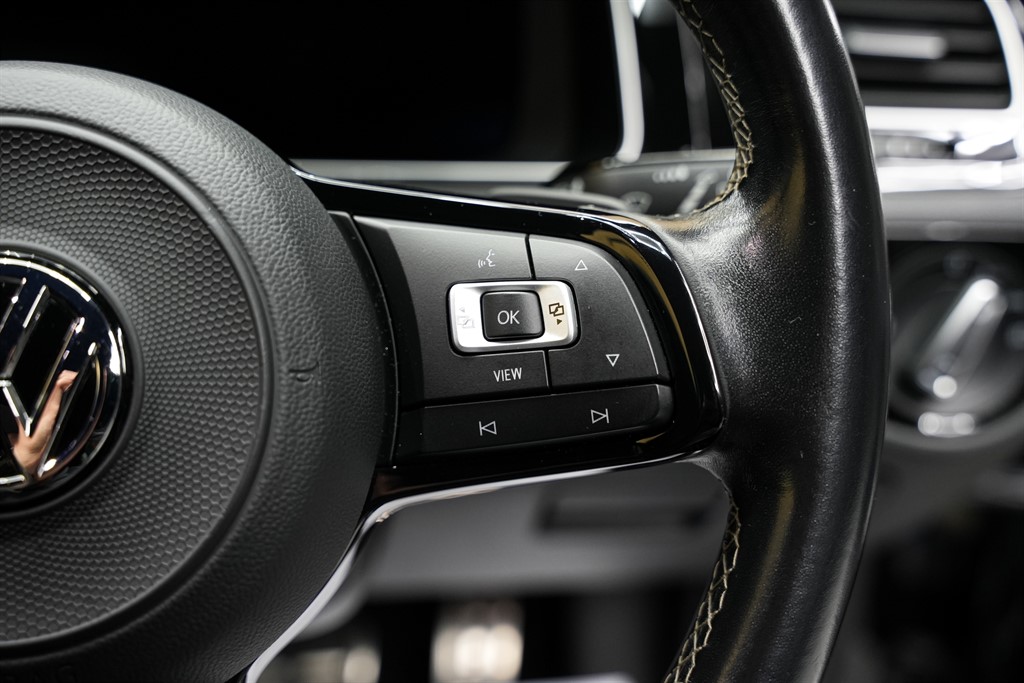 Used Volkswagen Golf 2019 for sale - 76487678: Photo 59