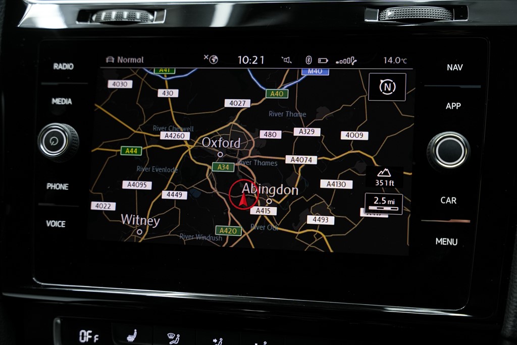 Used Volkswagen Golf 2019 for sale - 76487678: Photo 67