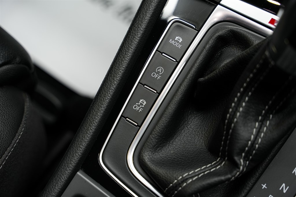 Used Volkswagen Golf 2019 for sale - 76487678: Photo 78