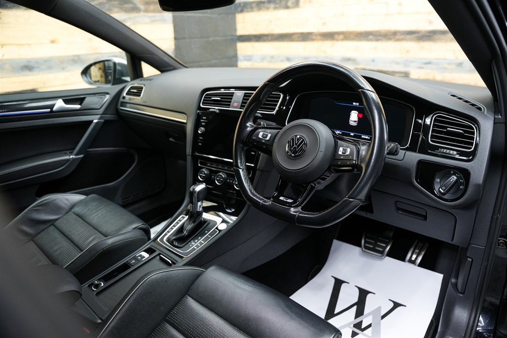 Used Volkswagen Golf 2019 for sale - 76487678: Photo 83