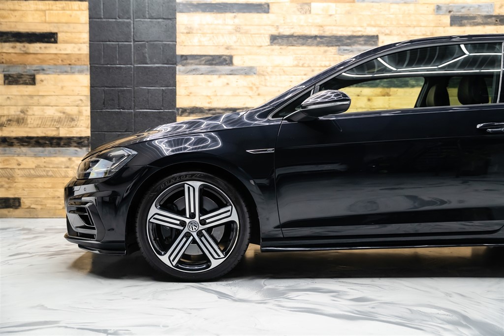 Used Volkswagen Golf 2017 for sale - 77147015: Photo 12