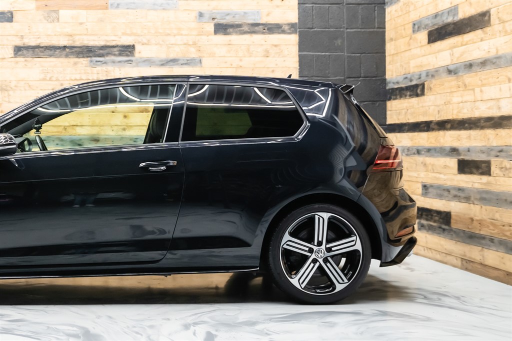 Used Volkswagen Golf 2017 for sale - 77147015: Photo 13