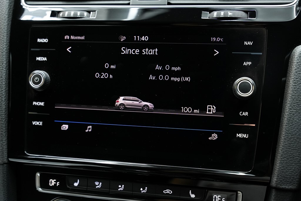 Used Volkswagen Golf 2017 for sale - 77147015: Photo 56