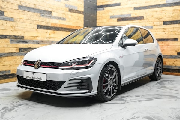 Used Volkswagen Golf 2017 for sale - 75569945: Photo 1