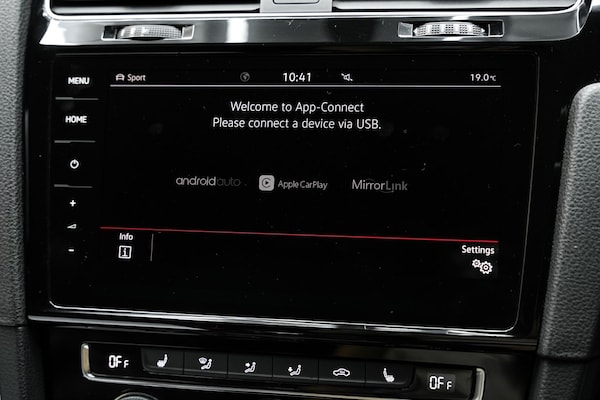 Used Volkswagen Golf 2017 for sale - 75569945: Photo 44