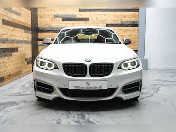 Used BMW 2 Series 2019 for sale - 77674199: Photo