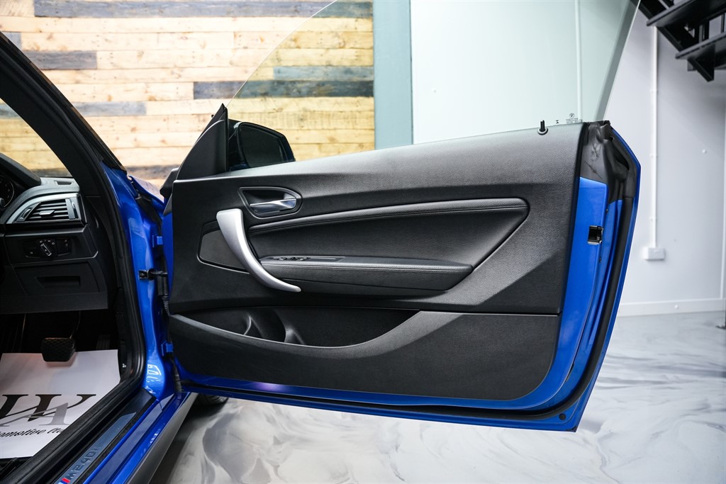 Used BMW M240i 2016 for sale - 76027879: Photo 32