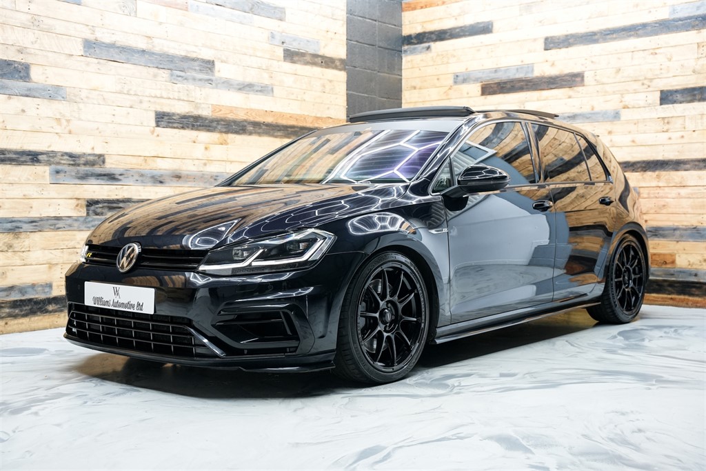 Used Volkswagen Golf 2020 for sale - 76355328: Photo 2