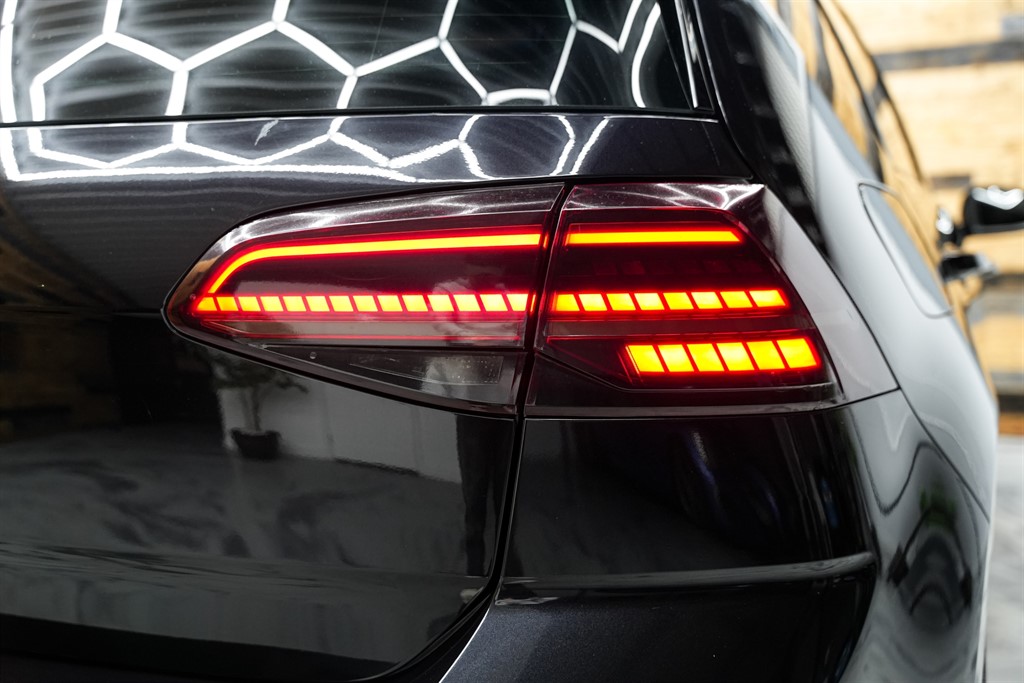 Used Volkswagen Golf 2020 for sale - 76355328: Photo 28