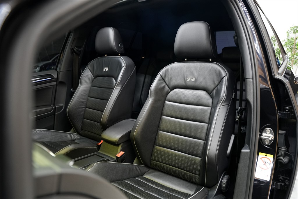 Used Volkswagen Golf 2020 for sale - 76355328: Photo 46