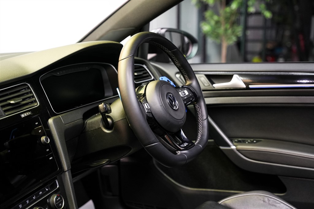 Used Volkswagen Golf 2020 for sale - 76355328: Photo 56