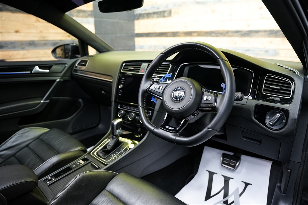 Used Volkswagen Golf 2020 for sale - 76355328: Photo 88