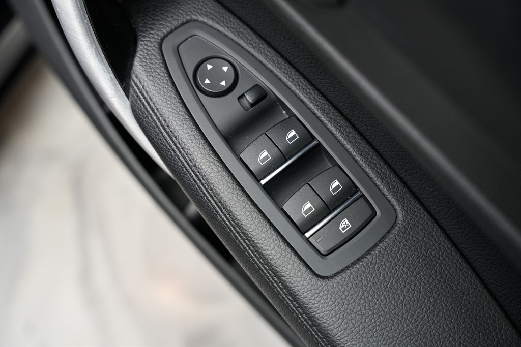 Used BMW 1 Series 2018 for sale - 77942480: Photo 35