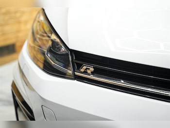 Used Volkswagen Golf 2018 for sale - 75004034: Photo