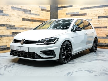Used Volkswagen Golf 2019 for sale - 75571121: Photo