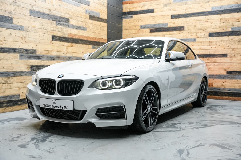 Used BMW M240i 2017 for sale - 76901756: Photo 1
