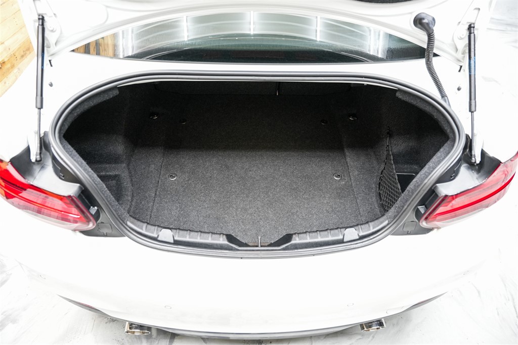 Used BMW M240i 2017 for sale - 76901756: Photo 28