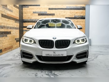 Used BMW M240i 2017 for sale - 76901756: Photo