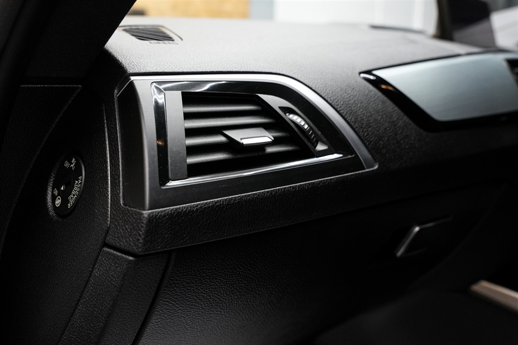 Used BMW M240i 2017 for sale - 76901756: Photo 49