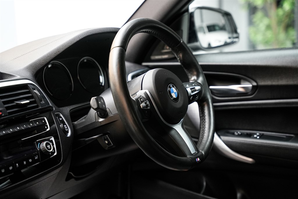 Used BMW M240i 2017 for sale - 76901756: Photo 52