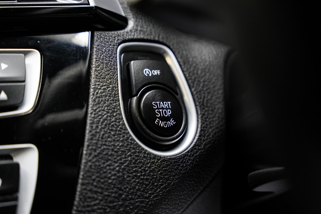 Used BMW M240i 2017 for sale - 76901756: Photo 58