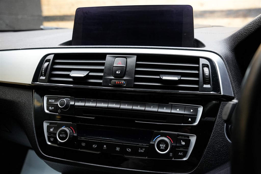 Used BMW M240i 2017 for sale - 76901756: Photo 75