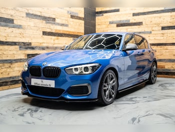 2017 - SHADOW EDITION 5-Door