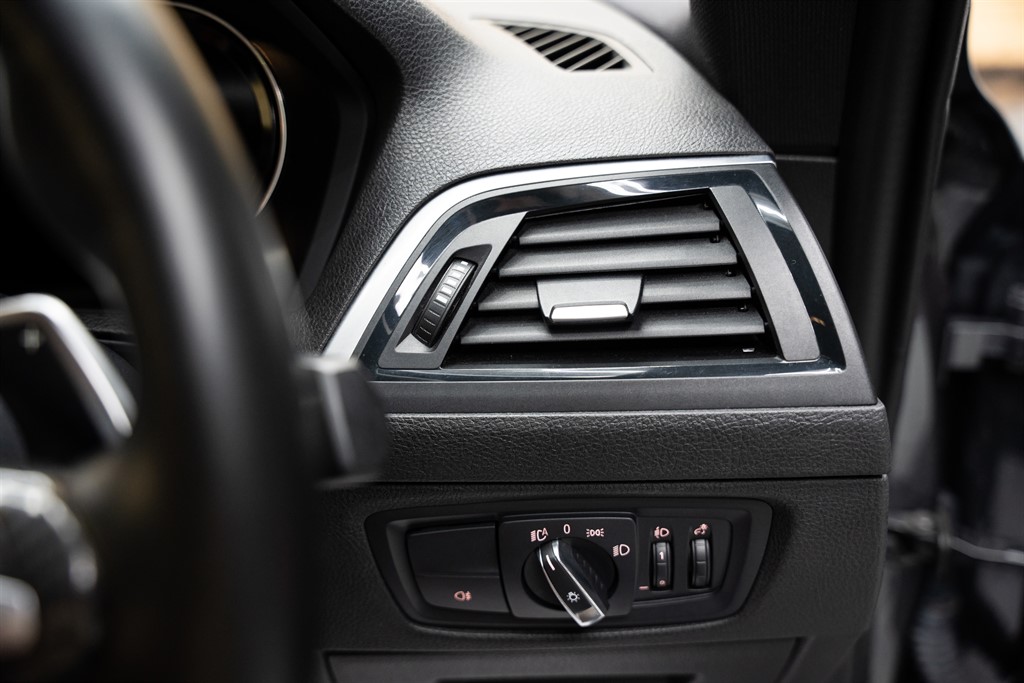 Used BMW M240i 2019 for sale - 77134182: Photo 34